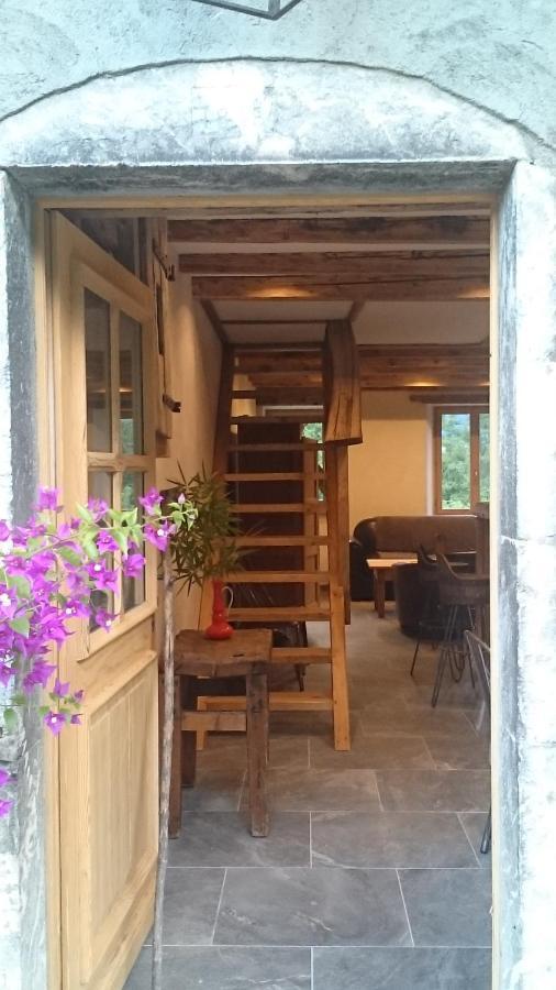 Ferme Familiale Chez Lili Villa Alex Екстериор снимка